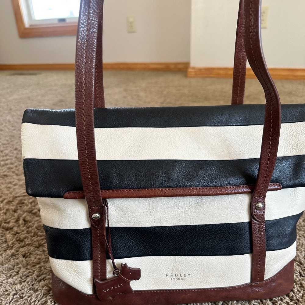 Gently used shoulder bag